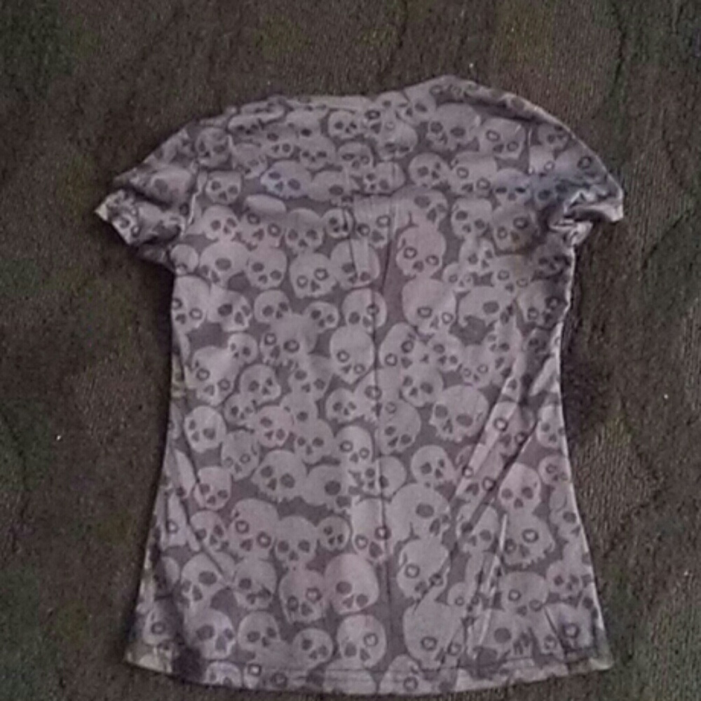 2 Shirts For $10 - Picture 4 of 7